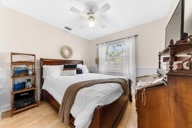  Residence photo 15