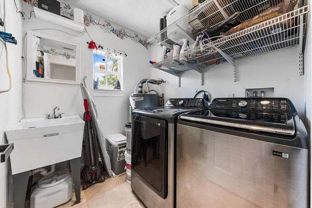  Residence photo 18