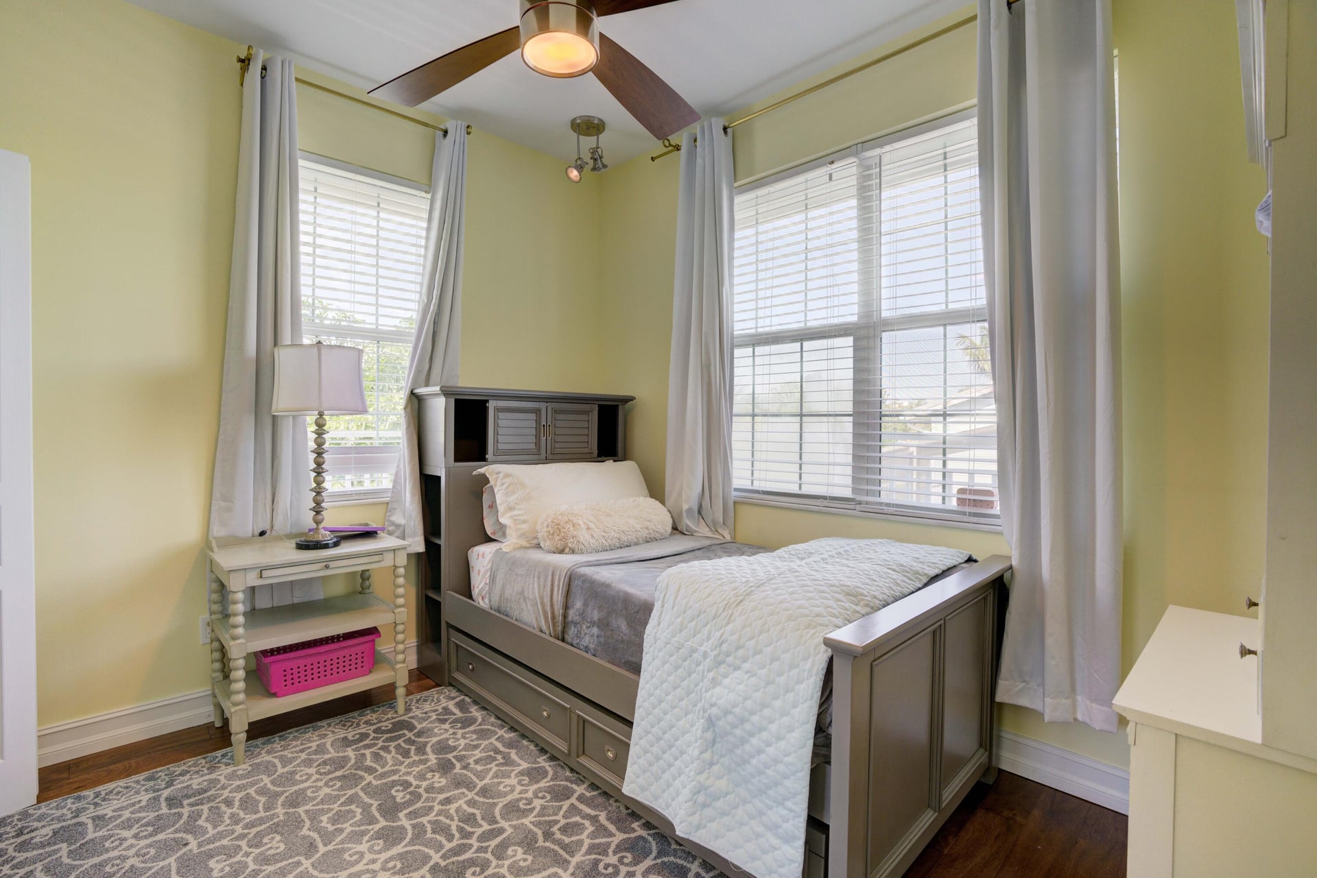 Residence photo 34