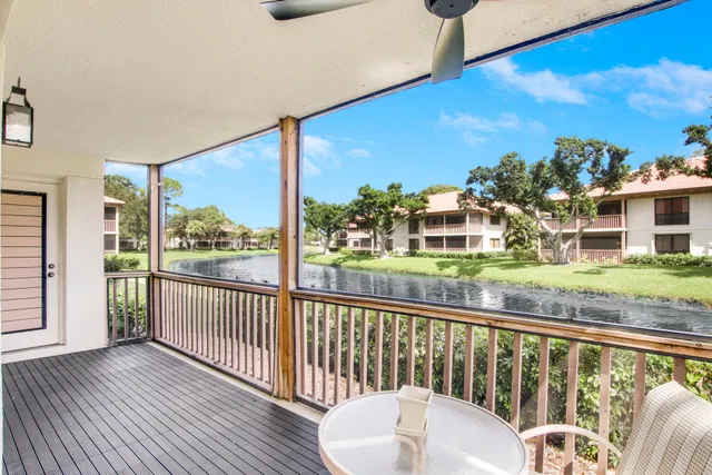 PGA National Palm Beach Gardens Residence photo 30