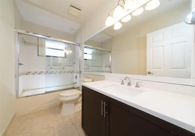 Residence photo 20
