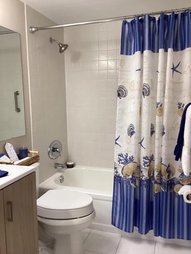 Unit B-2 photo 29