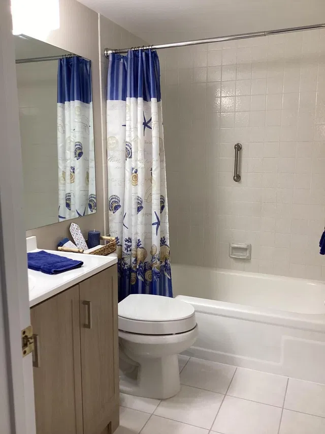 Unit B-2 photo 32