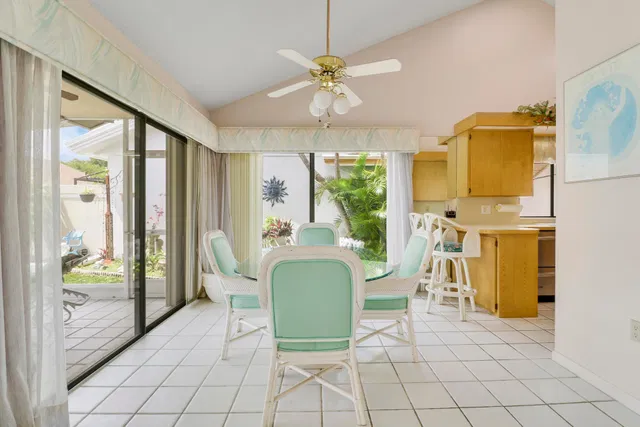 Residence photo 14