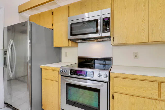 Residence photo 30