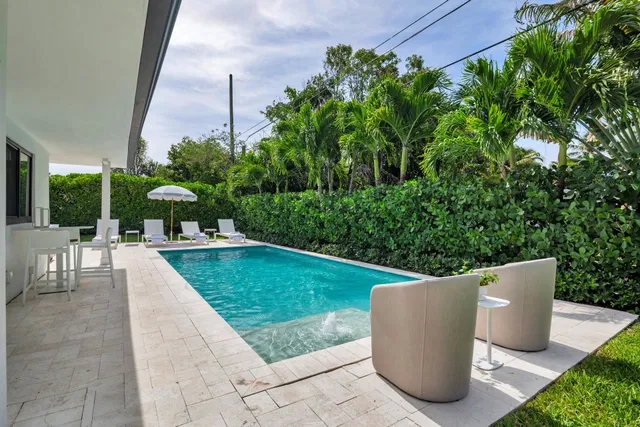 SoSo West Palm Beach Residence photo 26