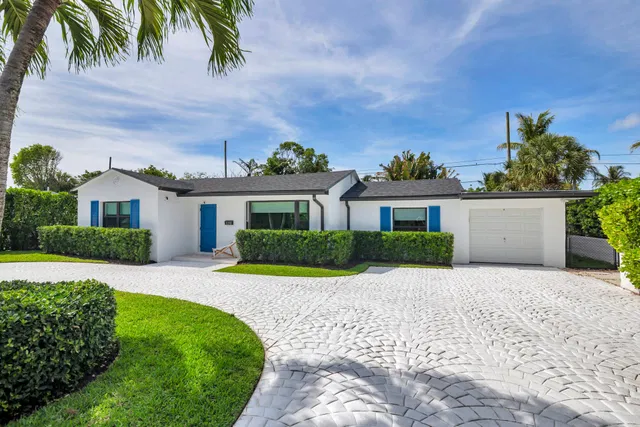 SoSo West Palm Beach Residence photo 36