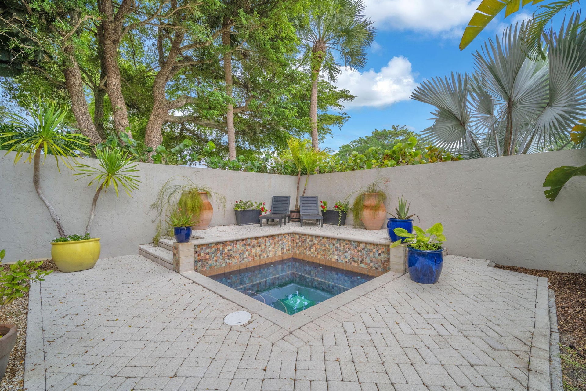 First Fairway Residence photo 29