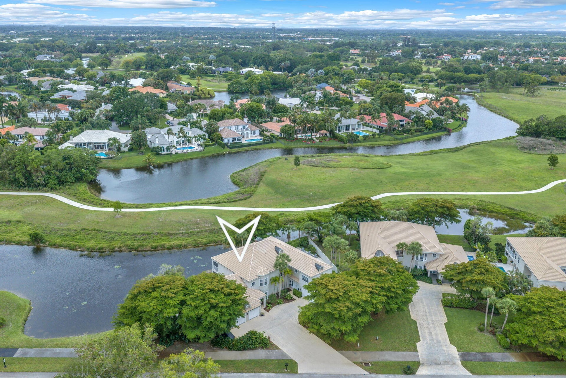 First Fairway Residence photo 38