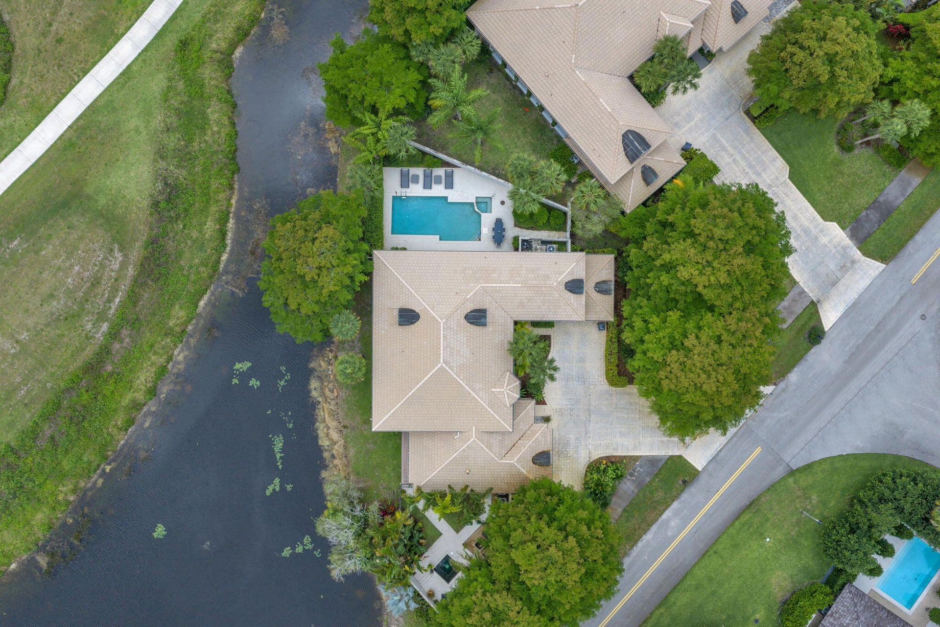 First Fairway Residence photo 39