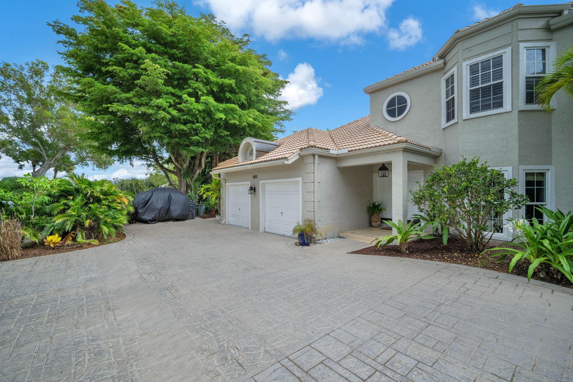 First Fairway Residence photo 41