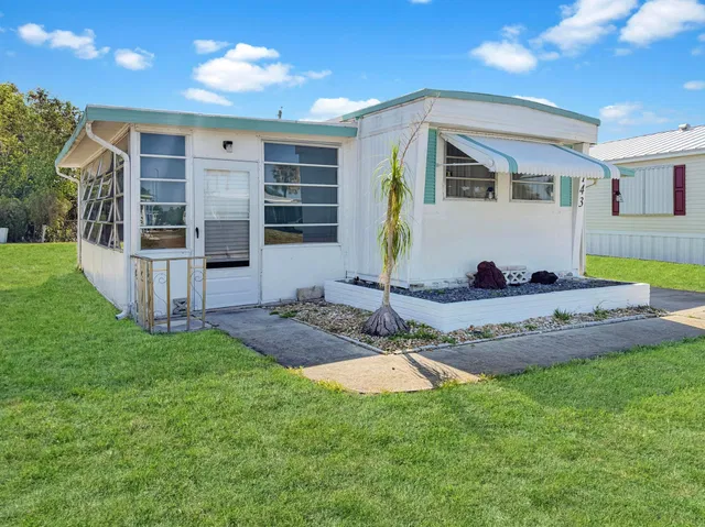  Residence photo 4