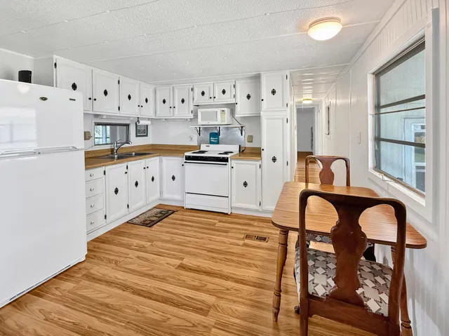  Residence photo 7