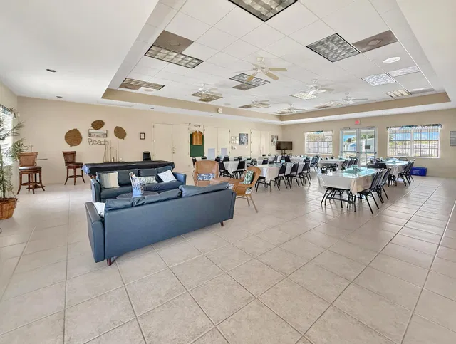  Residence photo 20