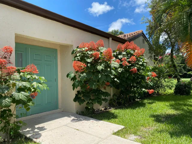 Boca Lago Country Club Homes Unit 40 photo 3