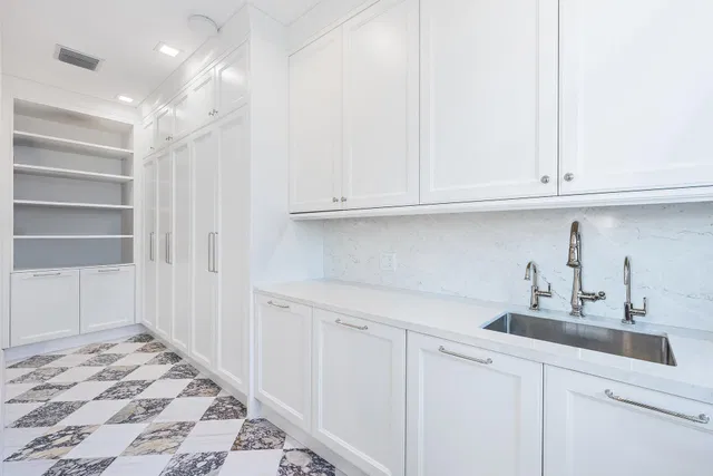 Admirals Cove Residence photo 10