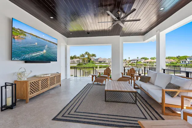 Admirals Cove Residence photo 30