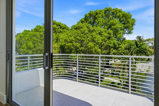 Grandview Heights Residence photo 30