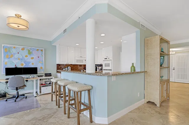  Unit 1203 photo 9