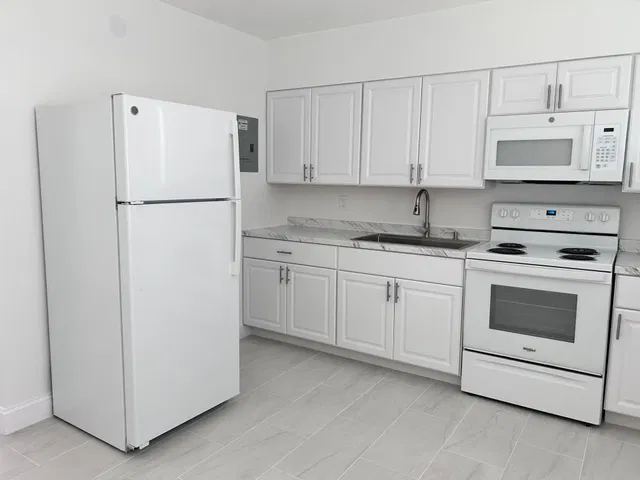 Village of North Palm Beach Unit 2 photo 3