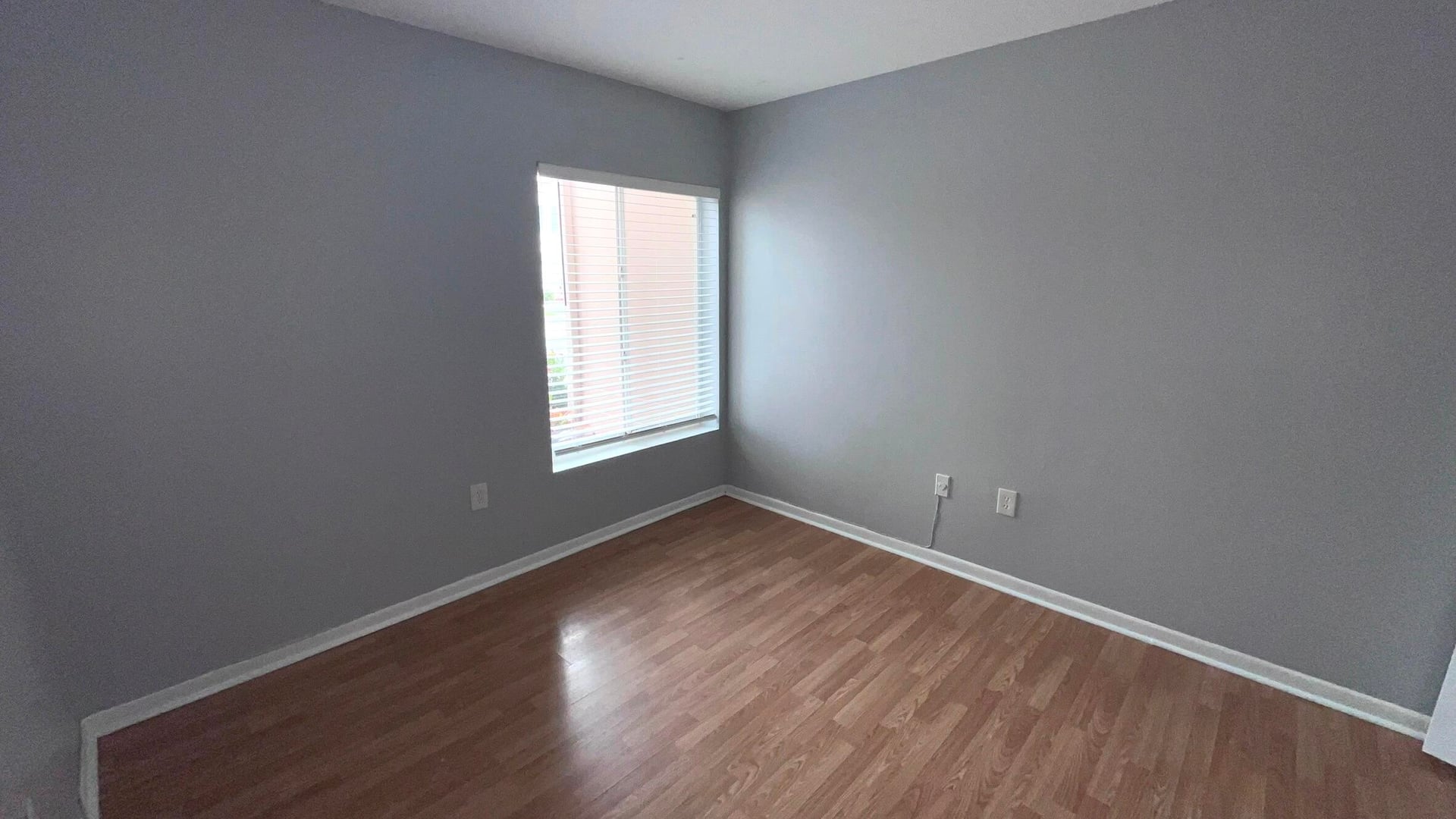 Unit 11-107 photo 11