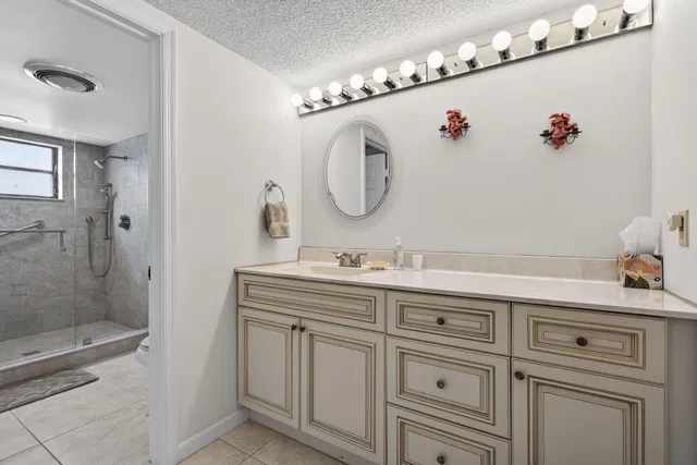 Jonathan's Landing Jupiter FL Unit 139 photo 18