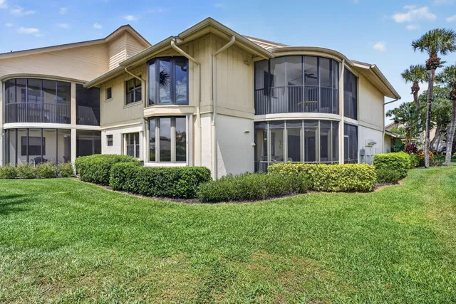 Jonathan's Landing Jupiter FL Unit 139 photo 27