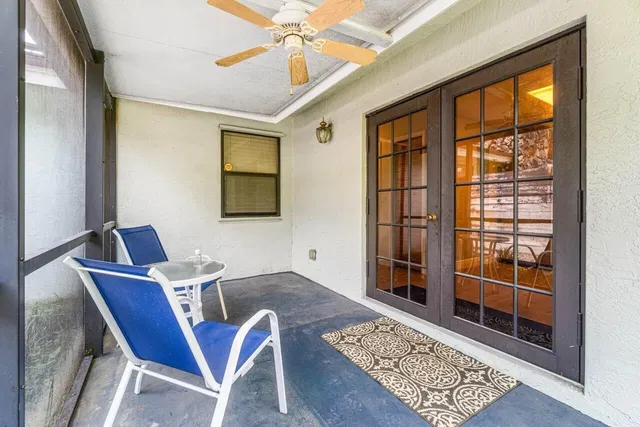 Residence photo 9