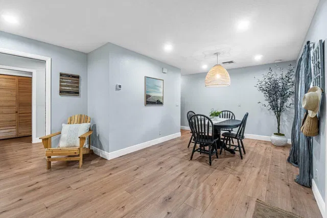 Residence photo 20