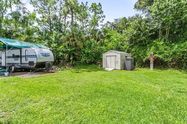 Residence photo 27