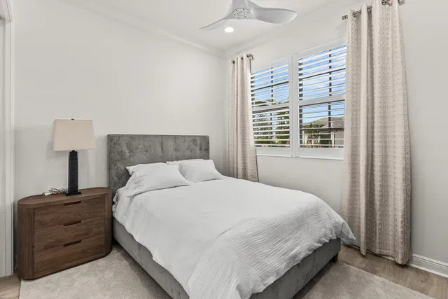 Residence photo 26