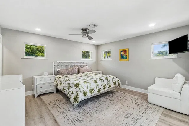 Residence photo 25