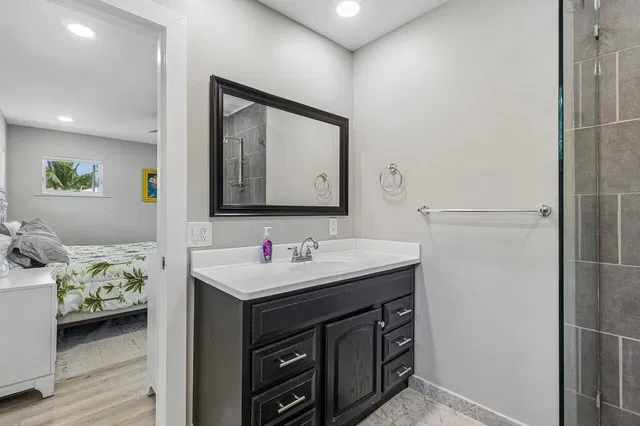Residence photo 29