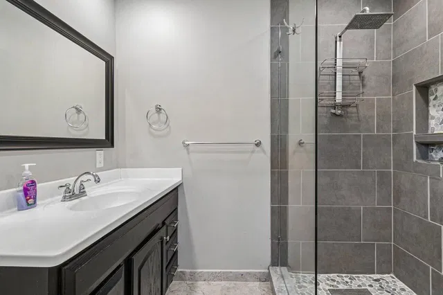Residence photo 30