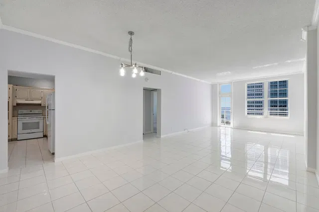Boca Raton Unit 7 E photo 3