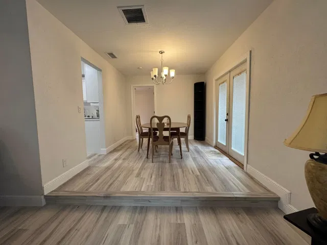 Residence photo 11