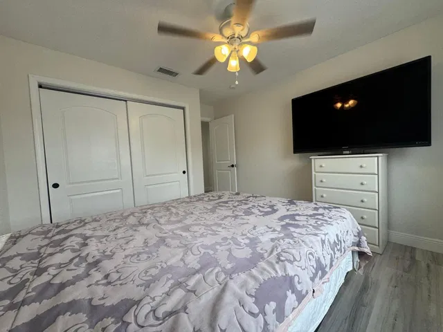 Residence photo 23