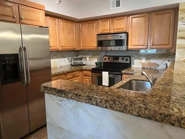 Unit 206 photo 6