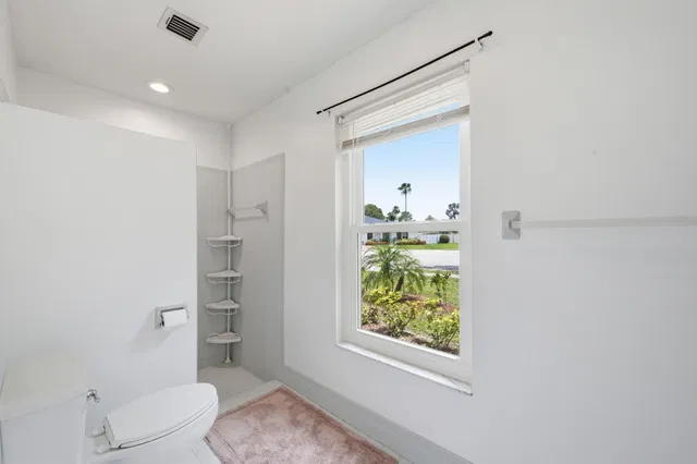 Residence photo 12