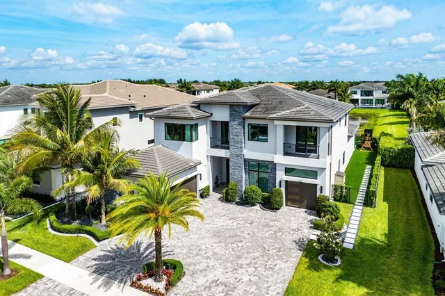 Boca Bridges Residence photo 48