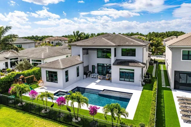 Boca Bridges Residence photo 53