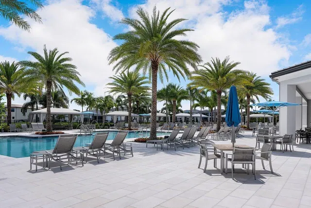 Boca Bridges Residence photo 76