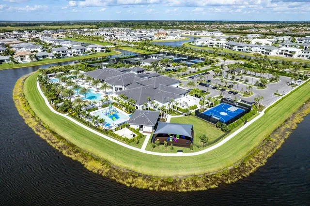Boca Bridges Residence photo 85