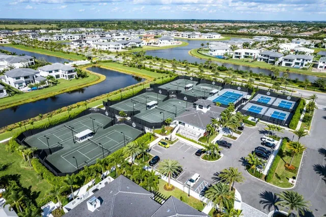 Boca Bridges Residence photo 87
