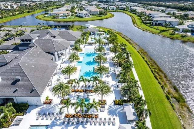Boca Bridges Residence photo 89