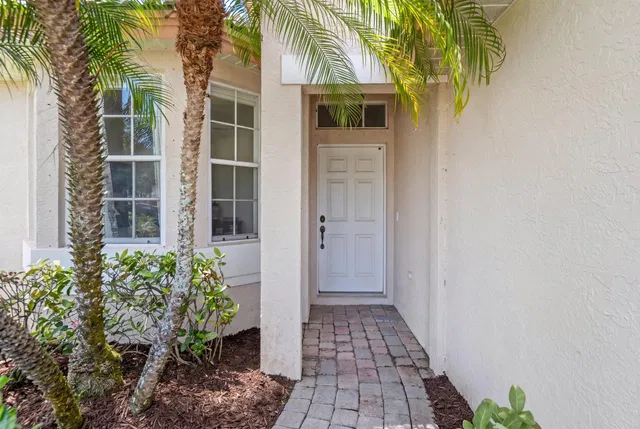 Residence photo 5