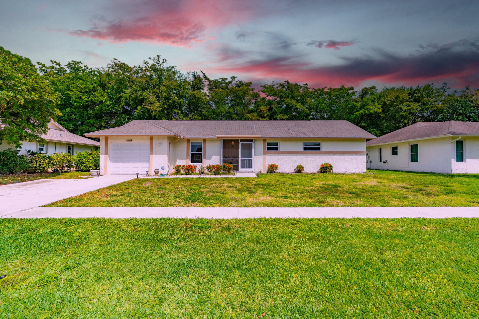 Residence photo 2