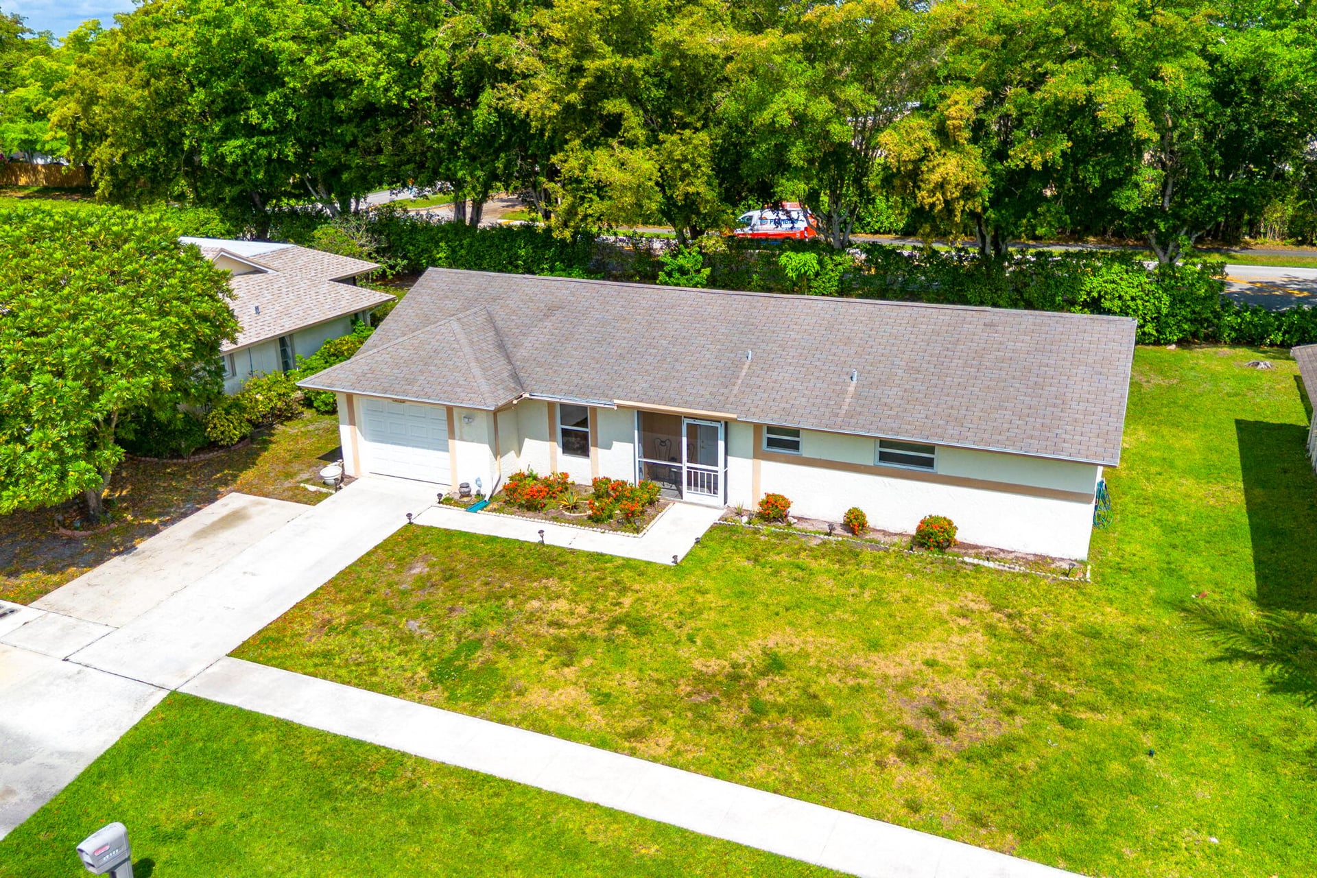 Residence photo 4
