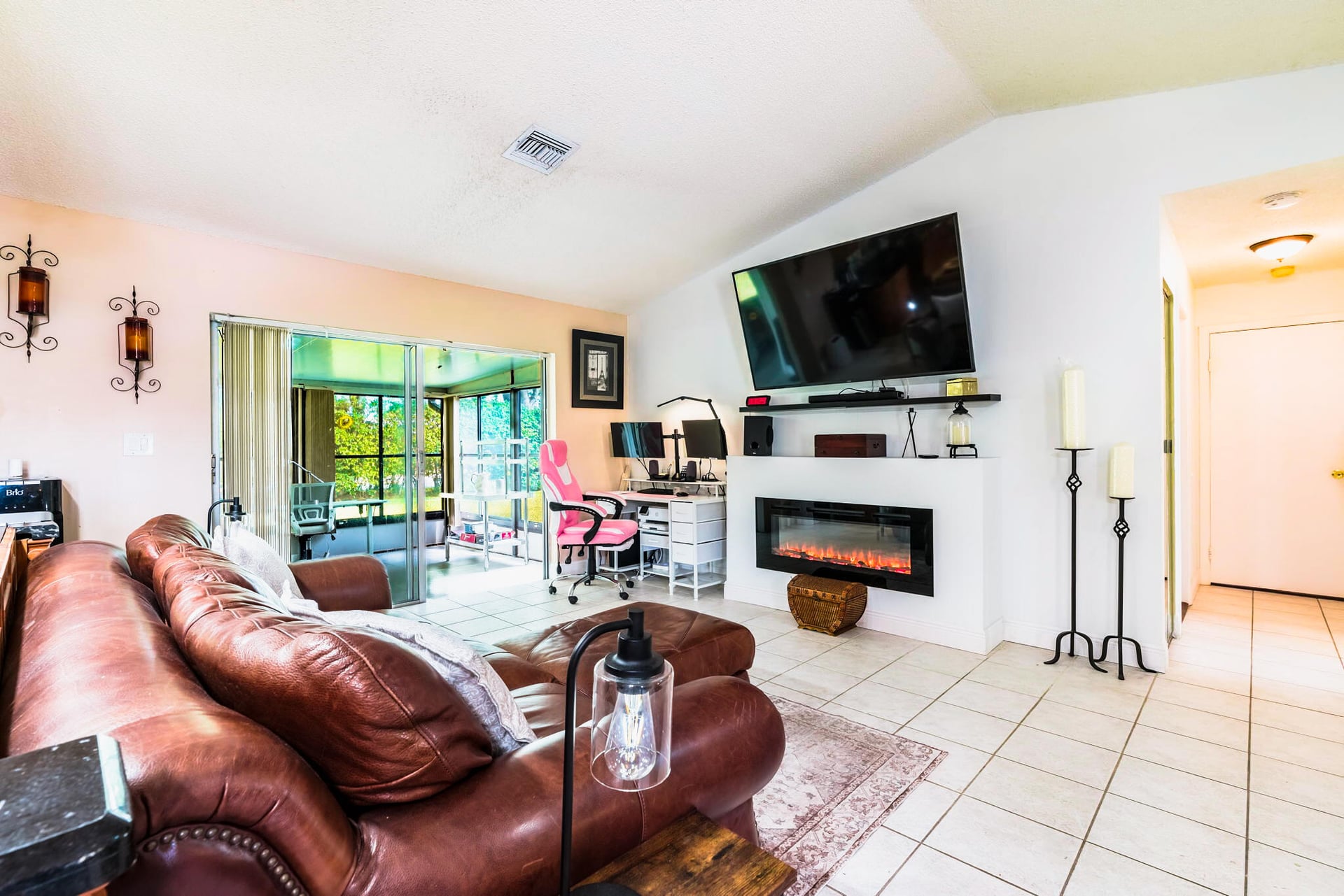 Residence photo 15