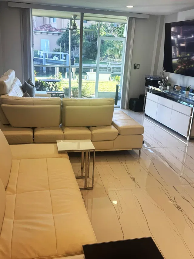 Unit 108 photo 12
